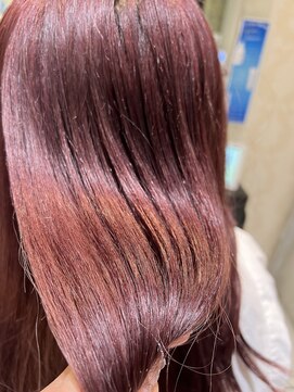 アース 町田店(HAIR & MAKE EARTH) ブリーチ1回ピンクカラー♪