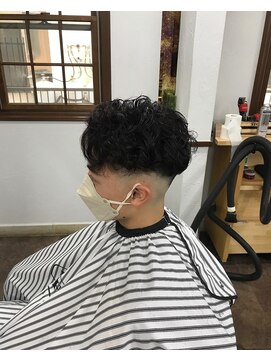 ジールアンドニコ(Zeal & nico.) パーマカット