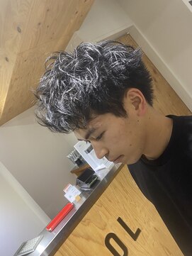 クオル 立川(QOL) 無造作ニュアンス スパイキーショート