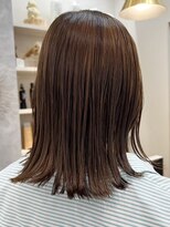 ポジ(poji)&nbsp;外はねボブ　きりっぱなし　韓国風　髪質改善トリートメント