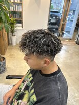 リット(lit.)&nbsp;ブルーブラック/スペインカール/スパイキーショート/守谷