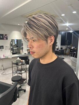 メンズサロン キング 梅田店(Men’s salon K!ng) 波巻きツイストスパイラルパーマ/フェザーパーマ/眉毛/メンズ