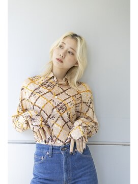 パノラ 下北沢(PANOLA) ハイトーンカラー　ブリーチ　センターパート