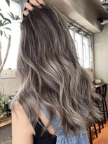 ヨロ 渋谷(YOLO)&nbsp;韓国ヘアーハッシュカットレイヤーカットハイライトカラー