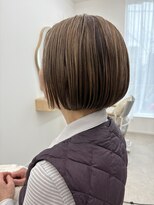 ロリ(Loli)&nbsp;ショートボブ/白髪ぼかし/白髪ぼかしハイライト