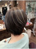 グラデーションボブ（ハイライトシルバーカラー）