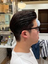 ルドローブラントオオサカ(LUDLOW BLUNT Osaka) 【LUDLOW BLUNT】好印象ショート バーバーヘア