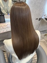 【艶髪×透明感カラー】髪を綺麗に見せる、Lanaの似合わせカラー