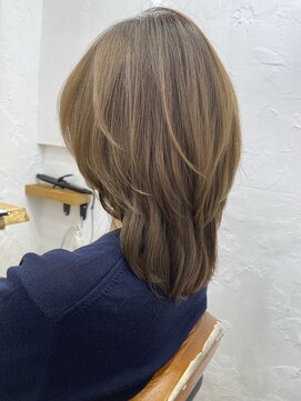ミッシェル アフロート(michelle afloat) 40代も髪のふんわり動きで美顔補整＊3DCurveのSカーブ