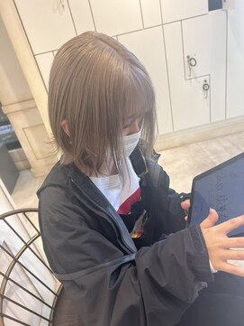 アソビセカンド 原宿(ASOBI 2nd) ハイトーン ミルクティーベージュ ボブ