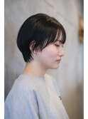 ミニマムなショートヘア