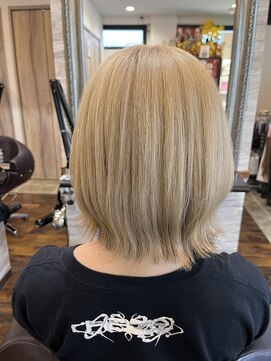 ヘアーサロン アモル(HAIR SALON Amor) ミルクティーベージュ