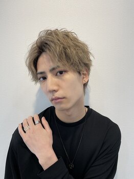 ルート(ROUTE)の写真/メンズもトリートメント必須の時代！パサパサな髪からしなやかで清潔感のある美髪へ導きます☆