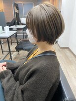 ヴィフ 大船(VIF)&nbsp;バレイヤージュ/ハイライト/ダブルカラー/ケアブリーチ/ボブ