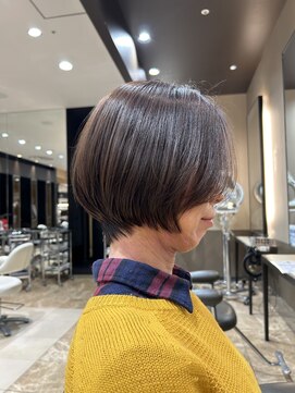 メゾンブラン アヴェダ(Maison Blanc AVEDA) 【30代40代50代】大人女性ショート
