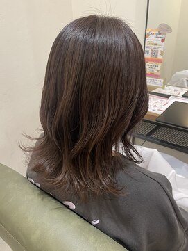 ニコ 四街道(nico) アッシュブラウン/レイヤー/四街道【瀬戸山舞】