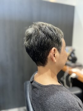 アミックス Hair&Make Amix KOKUSAIHOTEL ベリーショート