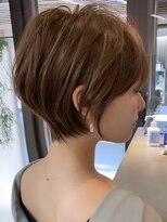 ラフ 新宿(Laff) 小顔ショートボブ/丸みショート/白髪ぼかし/ハイライトカラー