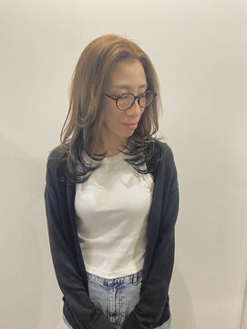 オラ ボーテ(Aura Beaute) レイヤーカット