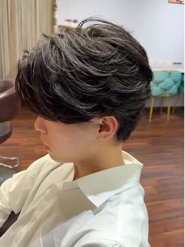 リ メイロ(Re.Meiro) フェザーパーマ【メンズ/パーマ/眉毛/沖縄市/美里】