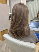 キラーナセンダイ(KiRANA SENDAI) ミセス世代にオススメ!明るい白髪ぼかしシャンパンベージュ