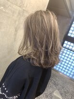 キー(kｅｙ)&nbsp;アッシュベージュ