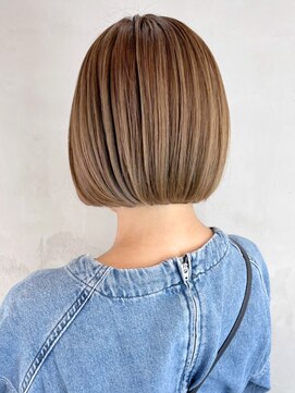 アイティー バイ アルバム 中野店(IT by ALBUM) ブラウンボブ_外ハネボブセクションカラー_ba360321