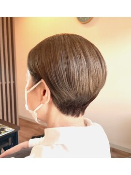 オフィーリア(Ophelia) 耳掛けショートスタイル