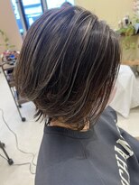 アルファガーデンセカンド(alpha garden second)&nbsp;モノトーン系ハイライトカラー