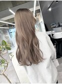 中明度のmilk tea beige