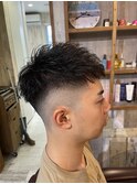 メンズザクザクフェードカットとパーマ