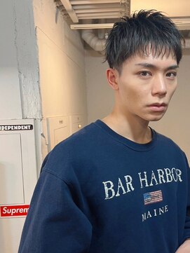 ベイルーム(BAYROOM by HONEY omotesando) 束感ショート　ツーブロック　黒髪OK