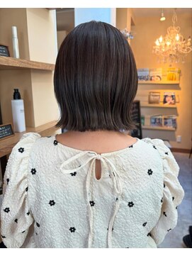 ルシュカイチマルニ(Rasca102) Rasca◇ボブ/透け感オリーブカラー