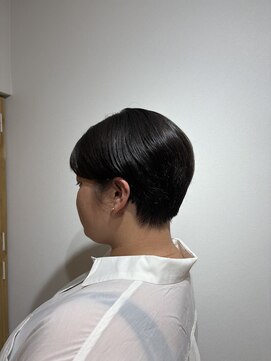 ヘアラボ(HAIR LABO) 丸みショート