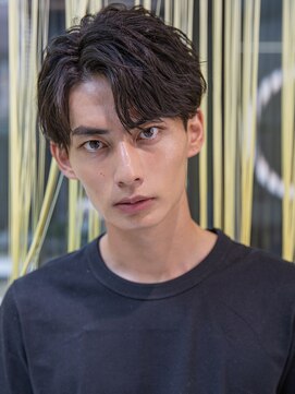 シティ(CITY) 小久保styleフェザーパーマフェザーショートグレーエンドカラー