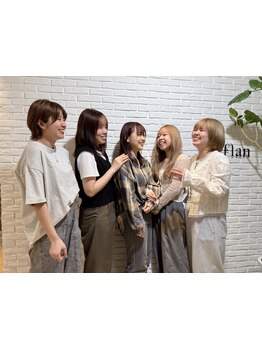 女性スタッフ中心でやわらかな空間。ケア/髪質改善・白髪ケアetc...女性ならではの目線でカウンセリング◎