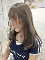 オニキス 原宿(ONYX) a236 レイヤーカットシルキーレイヤーミルクティーカラー