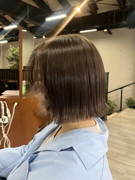 アリカ(arika) タッセルボブ グレージュカラー