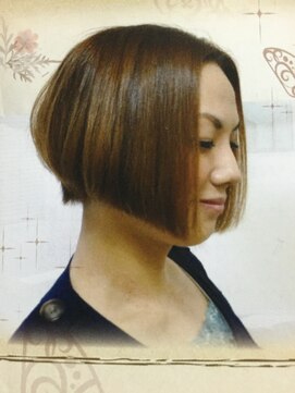 ヘアーアンドメイクチェンジ(CHANGE) ショートボブ