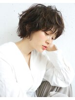 カリーナコークス 原宿 渋谷(Carina COKETH) ゆるふわクセ毛風ウェーブショート◎