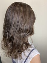 ヘアサロンエムフィス 池袋東口(HAIR SALON M Fe's) ナチュラルハイライト