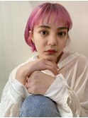 眉上バング/ビビットピンク