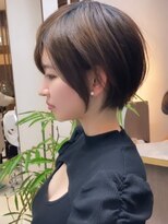 ビュー フクオカ(VIEW FUKUOKA)&nbsp;黒染め似合わせカットショートボブ学割u24ヘアドネーション