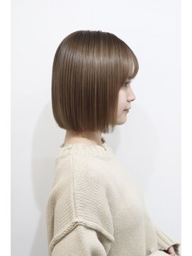 メモリーズ 銀座(Memories) 簡単スタイリング!大人可愛いショートヘア!