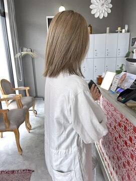 パロ(PALO) オリーブベージュ