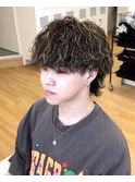 縦落ちスパイラル メッシュパーマ ウルフ ツイスト 波巻き
