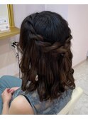 ねじりハーフアップ
