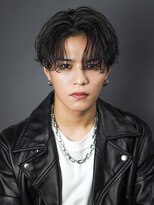 オーシャントーキョー 渋谷(OCEAN TOKYO)&nbsp;波巻きパーマ刈り上げツーブロックセンターパートフェザーパーマ