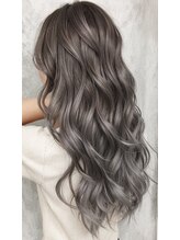 【BLEACH+新ハリウッド虜トリートメント】もうブリーチを諦めない！虜トリートメントで美髪へ☆