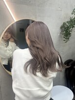 バド(bado)&nbsp;ラベンダーグレージュ/透明感カラー／レイヤーカット／本町